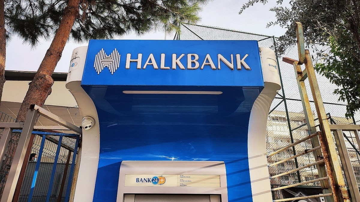 Halkbank 100.000 TL Kredi Başvurusu Başladı! Halkbank 100 Bin TL Kredi Şartları Nedir?